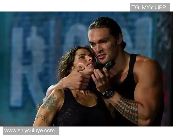 法国足球球星纹身故事揭秘 谁的纹身背后藏着独特的人生轨迹 法国足球球星纹身故事揭秘 谁的纹身背后藏着独特的人生轨迹